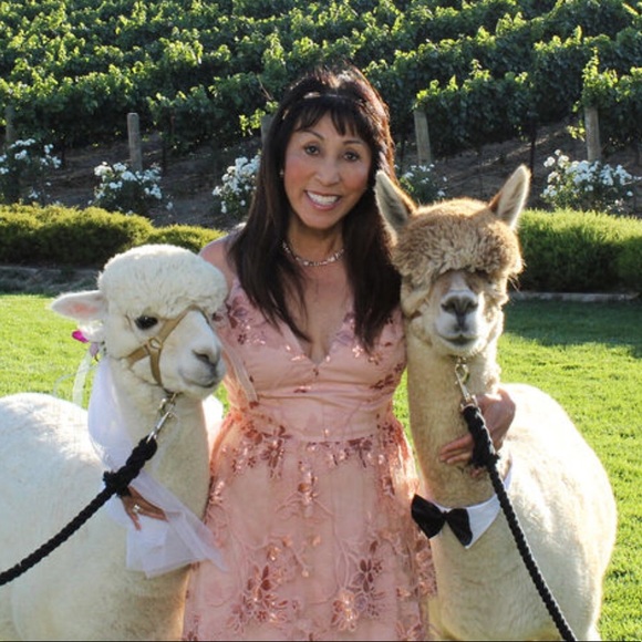 Meet your Posher, Monie - Picture 1 of 1